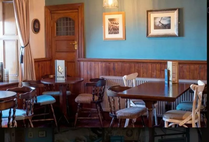 Majatalo Harbourlights Accomodation