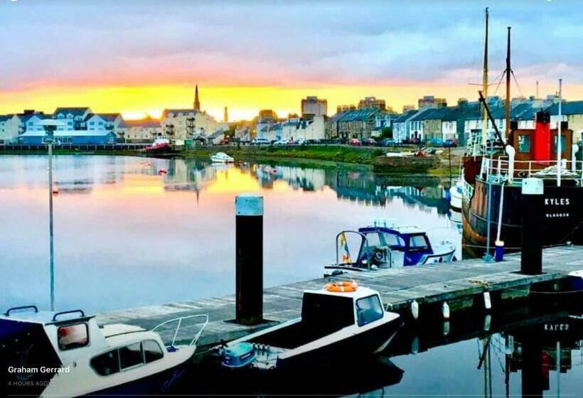 ペンション Harbourlights Accomodation