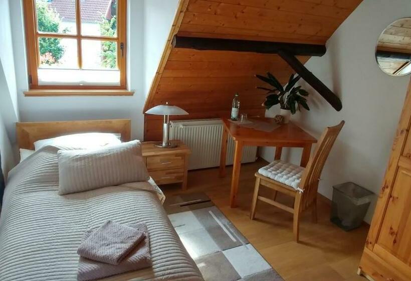 ペンション Messezimmer Laatzen Apo 1