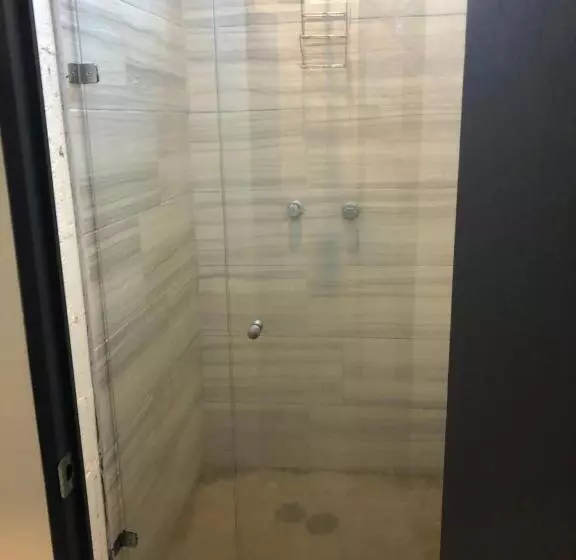 ユースホステル Hostal Tortuga