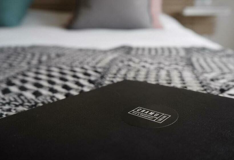 ベッドアンドブレックファースト Cramu Bed&breakfast