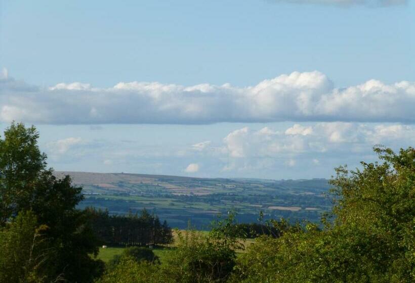 Aamiaismajoitus (B&B) Hay On Hye Retreat