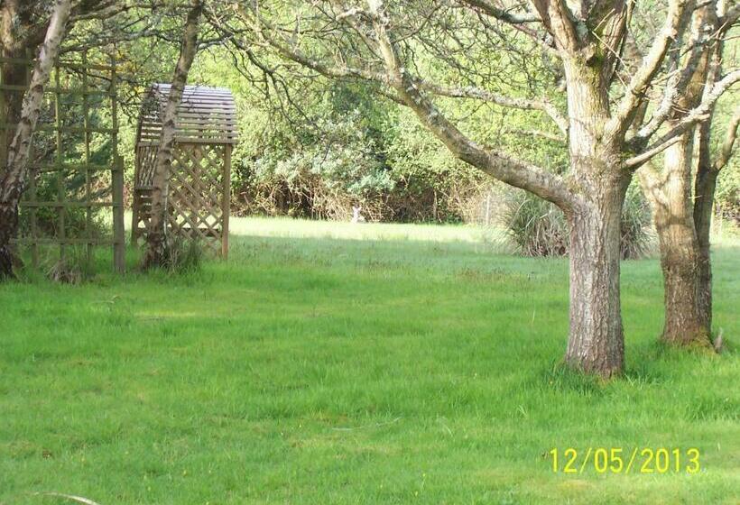 Jonti Bed And Breakfast