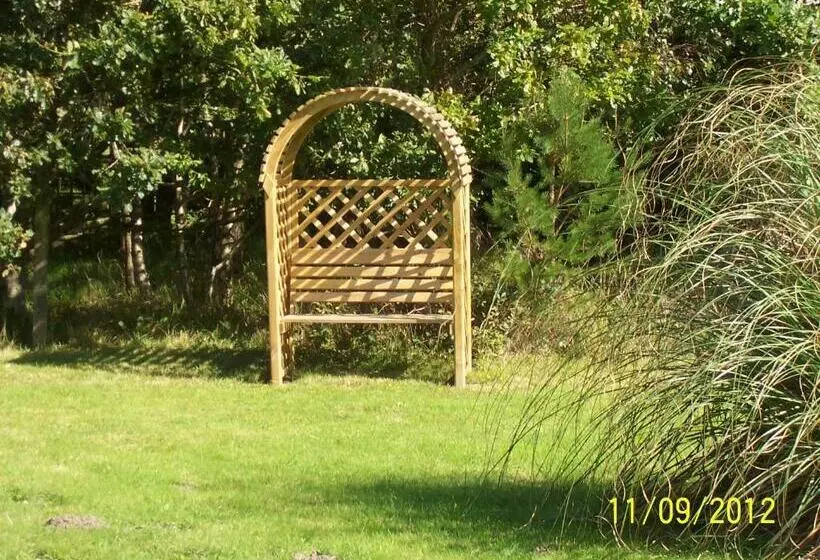 Jonti Bed And Breakfast