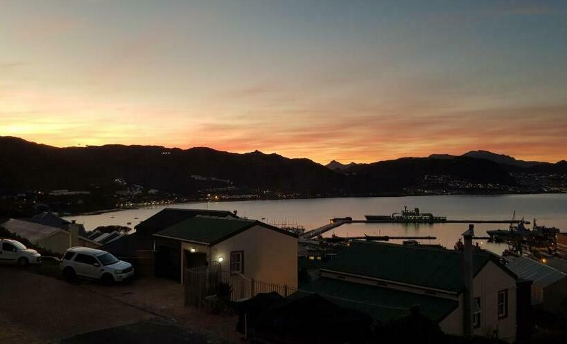 Majatalo Papillon Guest Suite