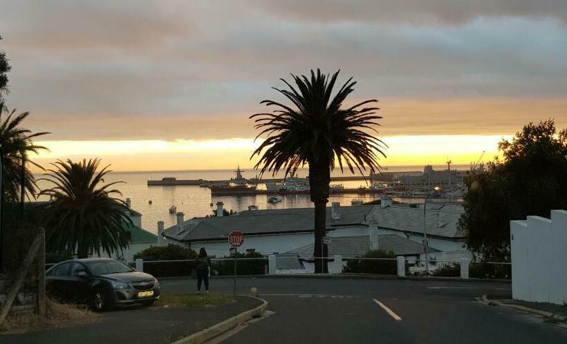 Majatalo Papillon Guest Suite