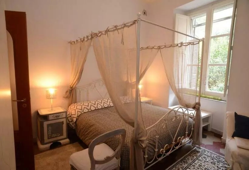 پانسیون Puteoli Rooms