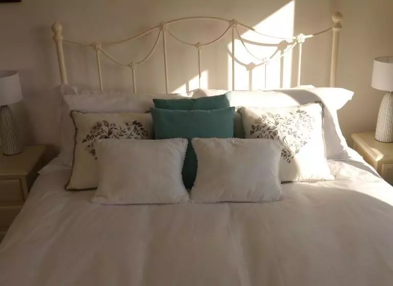 Appletrees B&b