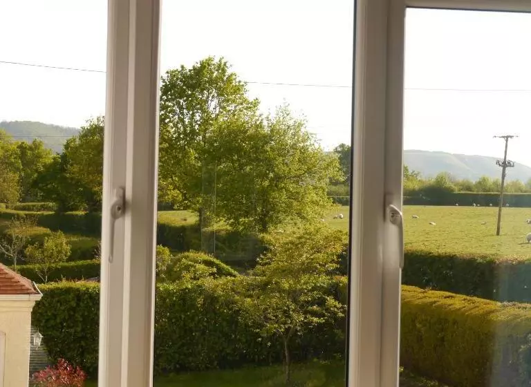 Appletrees B&b