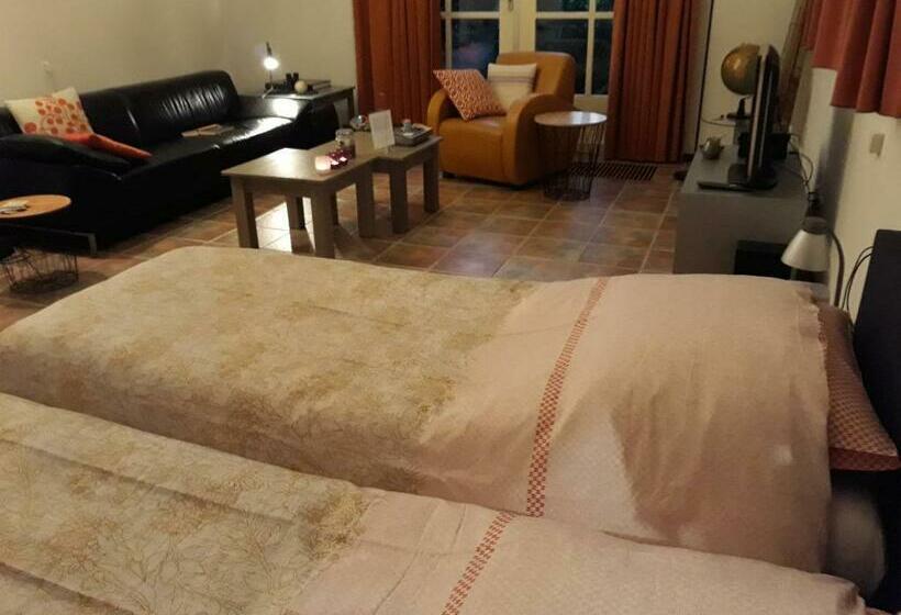 Bed and Breakfast Achter