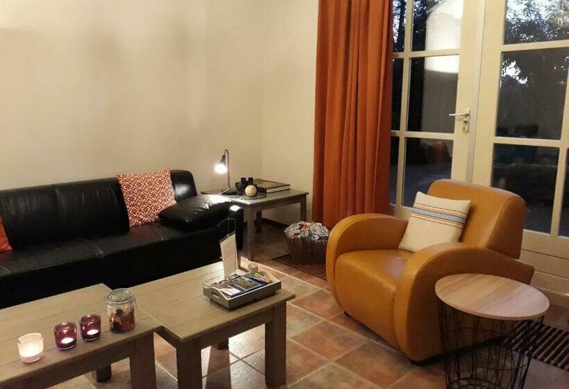 Bed and Breakfast Achter