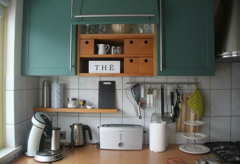 Bed and Breakfast Achter