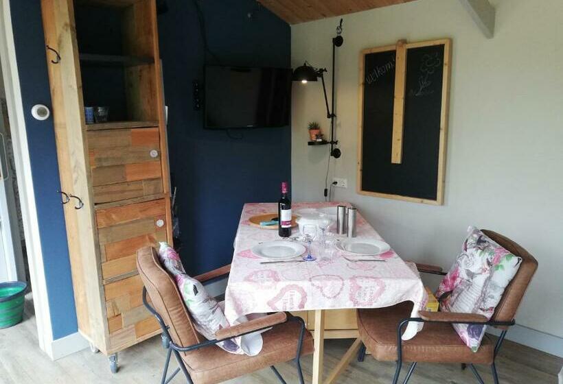 住宿加早餐 De Zes Wielen