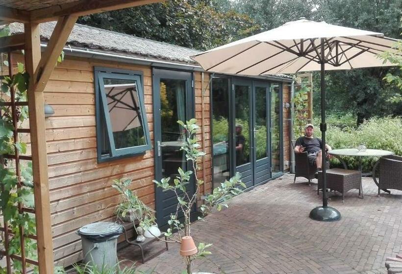 住宿加早餐 De Zes Wielen