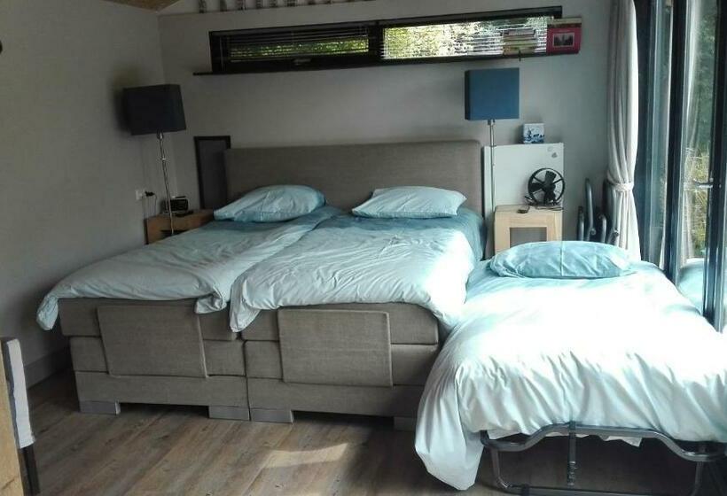 住宿加早餐 De Zes Wielen