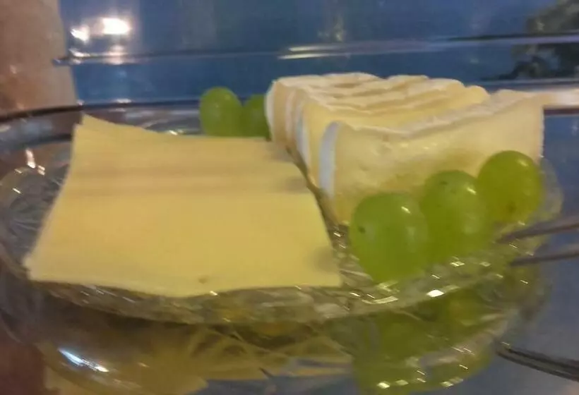 Aamiaismajoitus (B&B) Gästehaus Moselblick