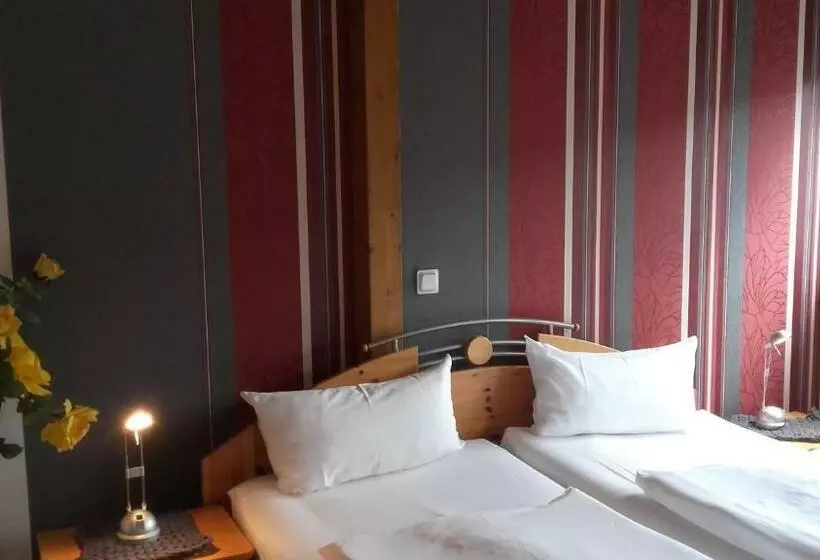 Aamiaismajoitus (B&B) Gästehaus Moselblick