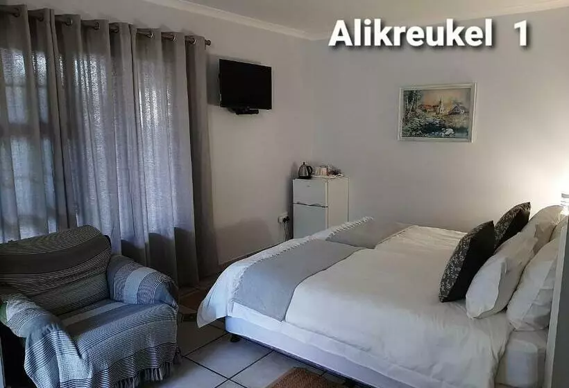 پانسیون Alikreukel Accommodation