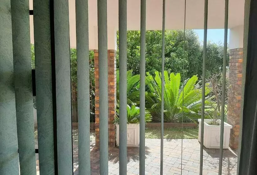 پانسیون Alikreukel Accommodation