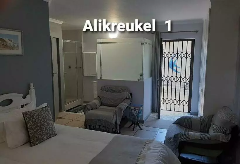 پانسیون Alikreukel Accommodation