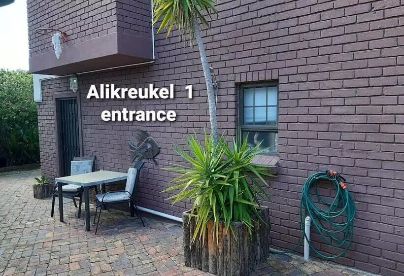 پانسیون Alikreukel Accommodation