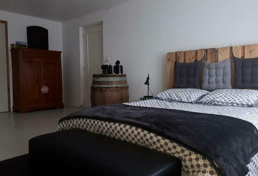 膳宿费 Chambre Au Tonneau