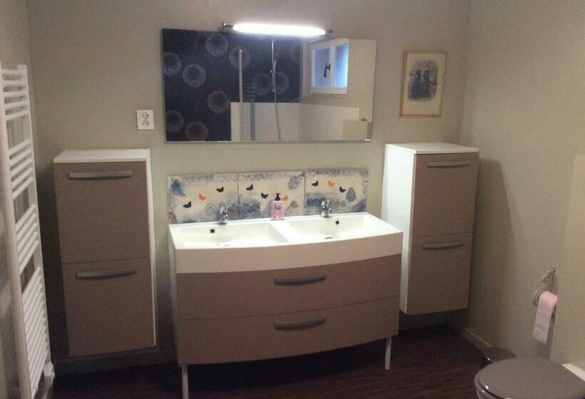 膳宿费 Chambre Au Tonneau