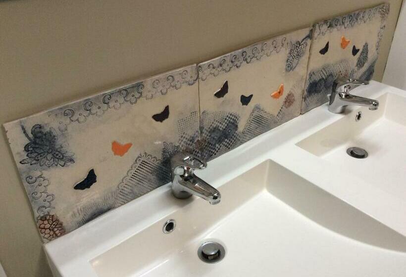 膳宿费 Chambre Au Tonneau