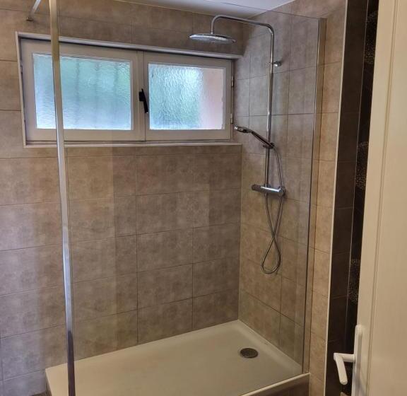 膳宿费 Chambre Au Tonneau