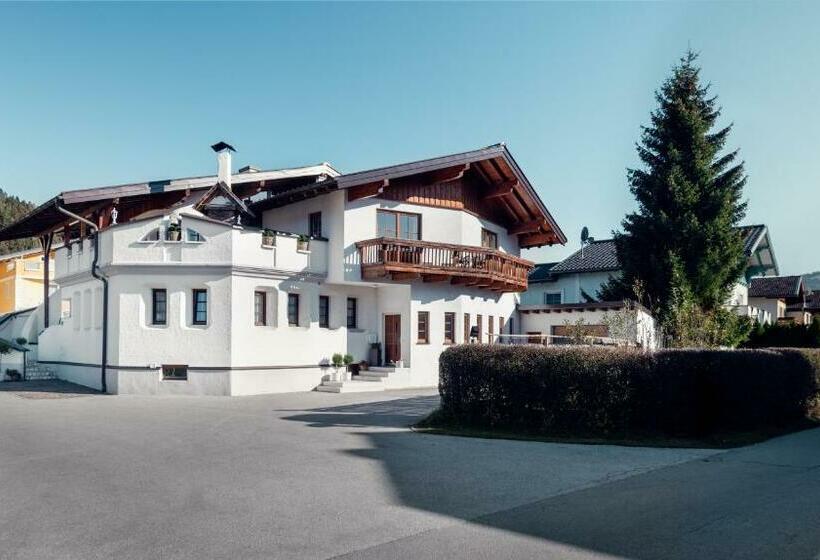 펜션 Die Feine Herberge