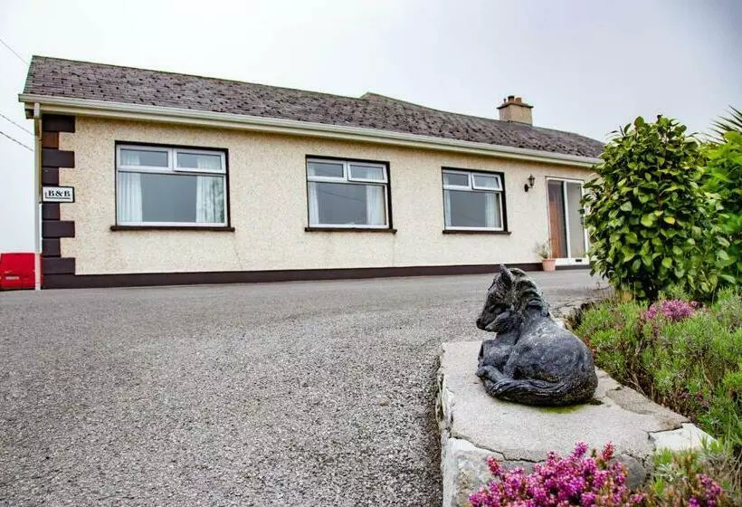 The Rock Equestrian Farm B&b