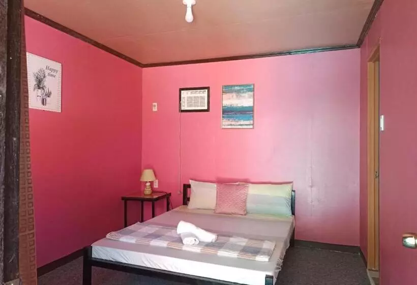 ユースホステル Adrianas Place Backpackers Panglao