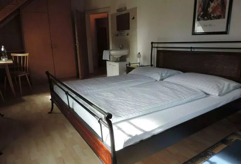 Retkeilymaja Gasthof Zum Richter