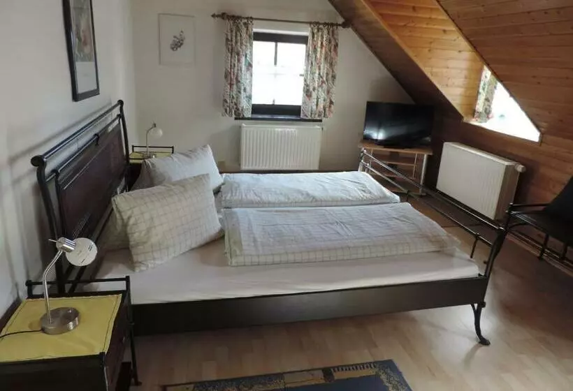 Retkeilymaja Gasthof Zum Richter