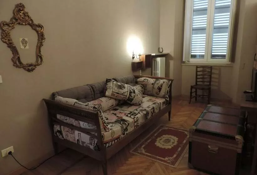 ベッドアンドブレックファースト Casa Mappamondo