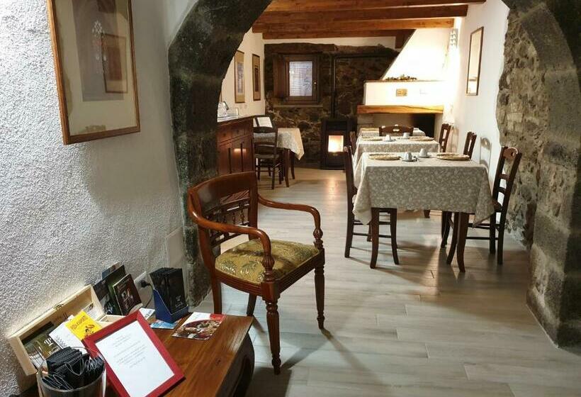 مبيت وإفطار The Templars Guesthouse