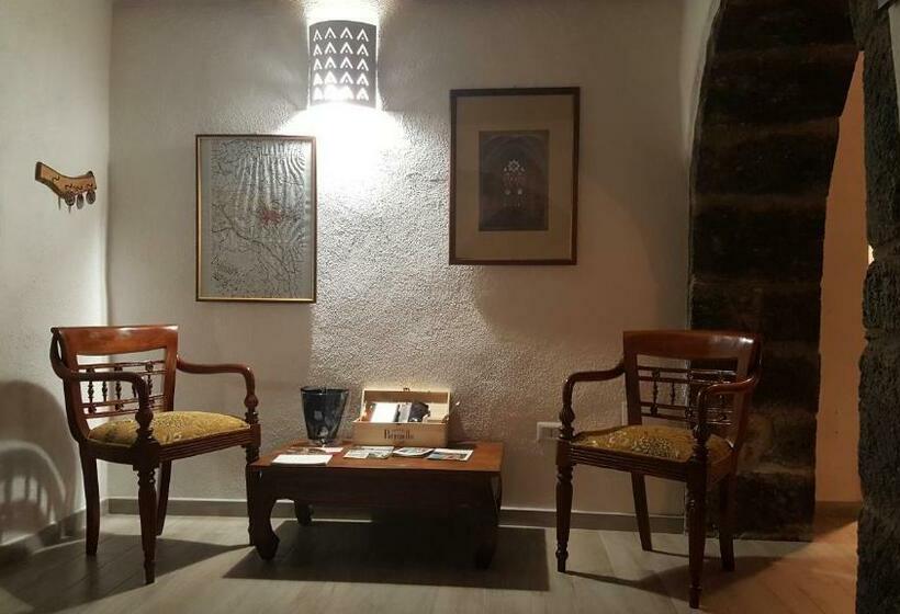 مبيت وإفطار The Templars Guesthouse