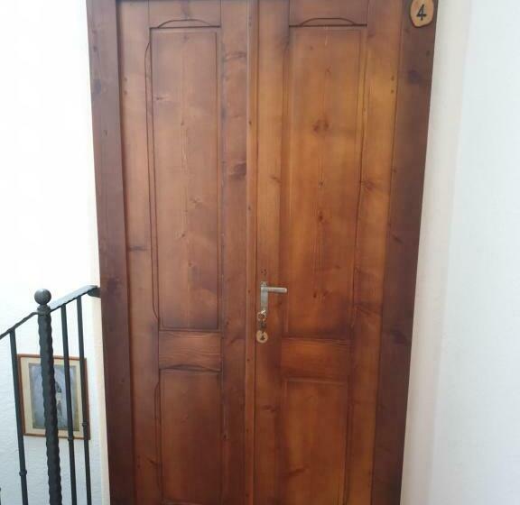 مبيت وإفطار The Templars Guesthouse