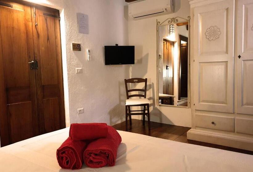 مبيت وإفطار The Templars Guesthouse