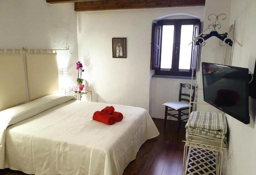 مبيت وإفطار The Templars Guesthouse