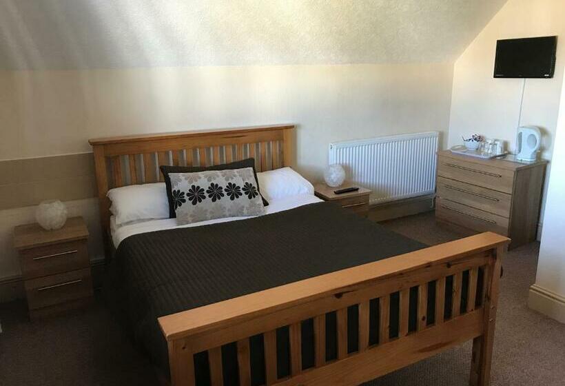 ペンション Holly Tree Guest House