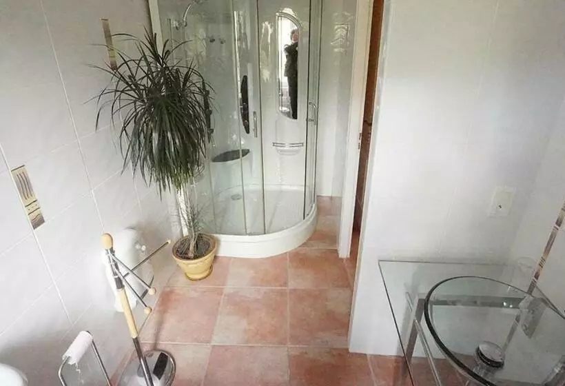 Majatalo La Prade Des Pierre