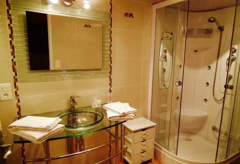 Majatalo La Prade Des Pierre