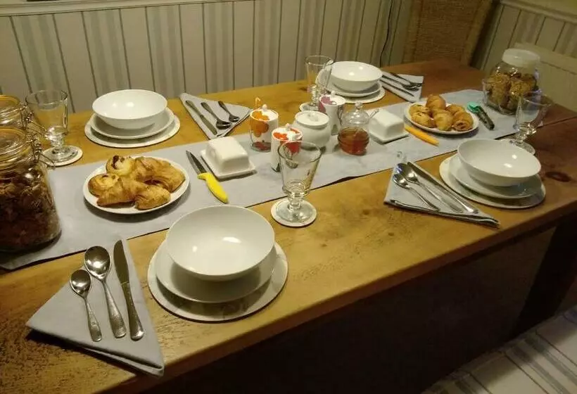 Aamiaismajoitus (B&B) Chine Side