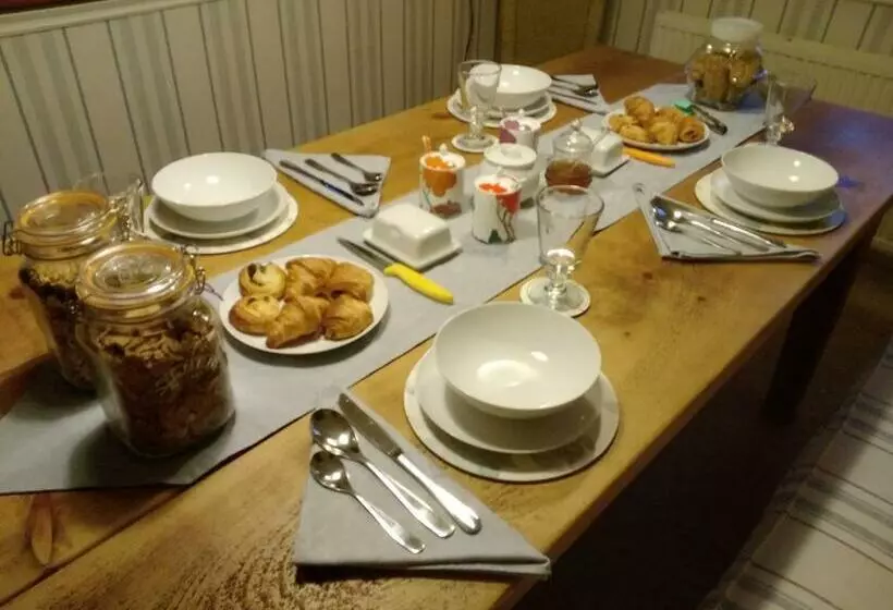 Aamiaismajoitus (B&B) Chine Side