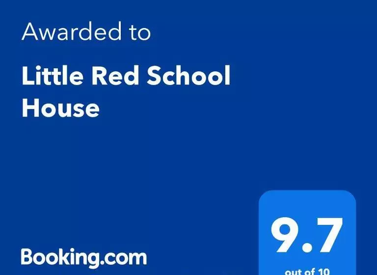 تختخواب و صبحانه Little Red School House