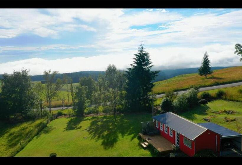 민박 Little Red School House