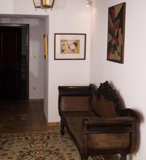 هتل Casa De Pascoaes Historical House