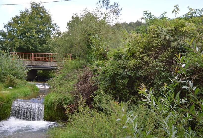 بنسيون Baza Sportiva Adelina