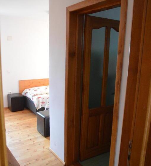 بنسيون Baza Sportiva Adelina